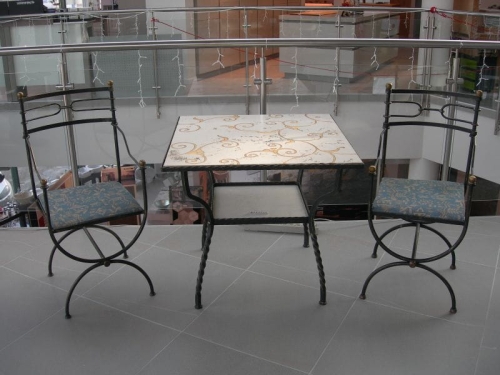 Stół marmurowy biancone - Yeti gruppo Warszawa